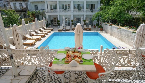 Buyukada Cankaya Hotel image 10