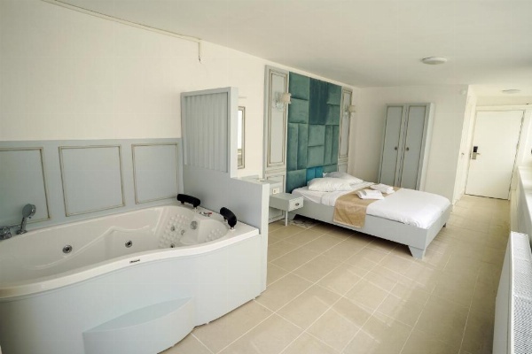Buyukada Cankaya Hotel image 11