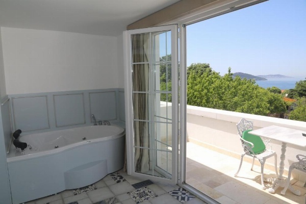 Buyukada Cankaya Hotel image 42