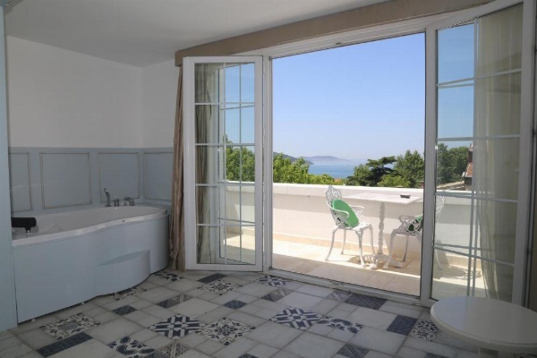 Buyukada Cankaya Hotel image 44